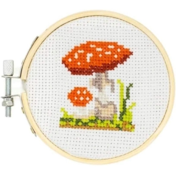 Kikkerland Mini Cross Stitch Embroidery Mushroom Kit, NIB - Picture 3 of 7